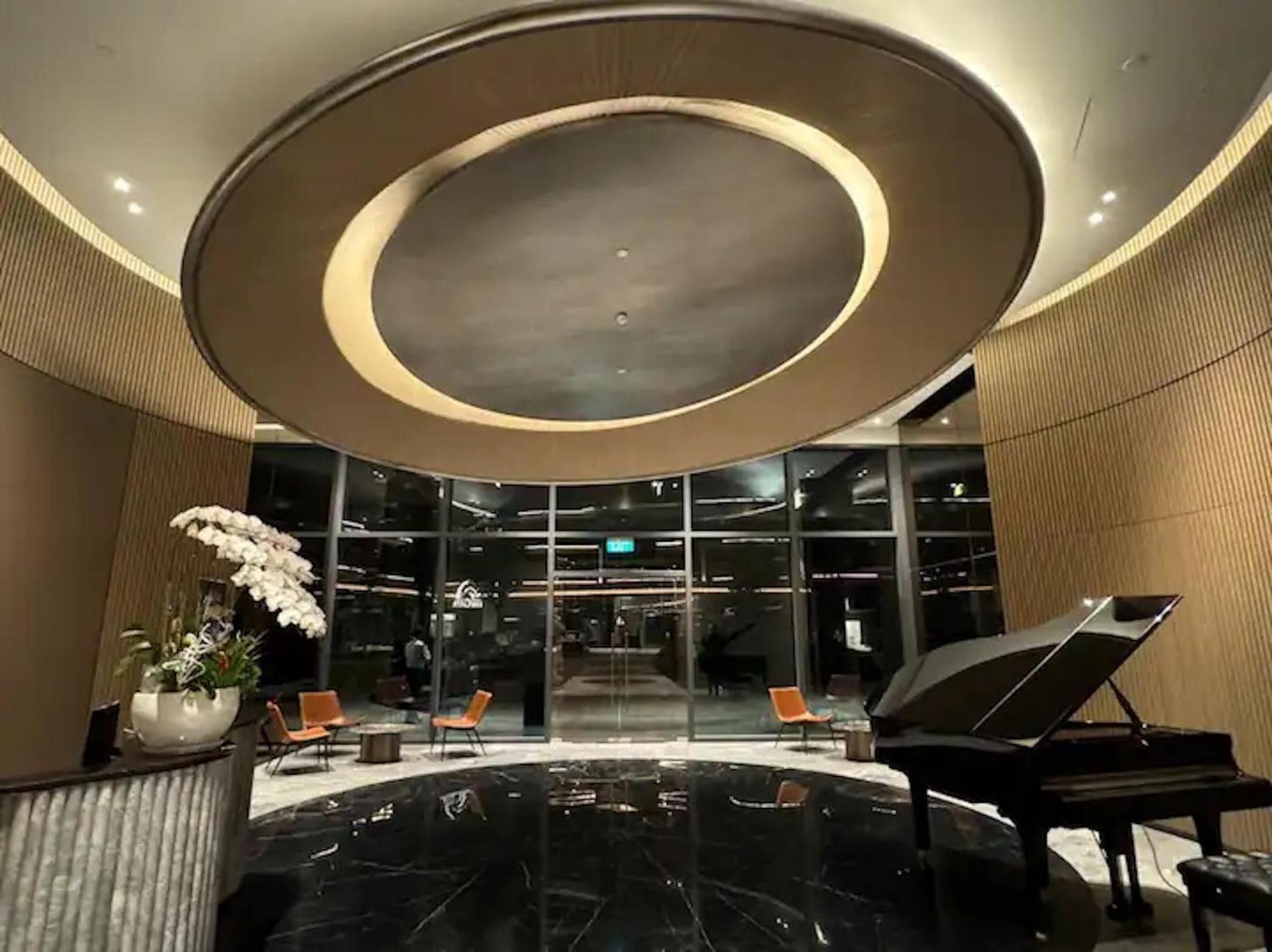 Zo Apartment Opera, Crest, Galleria -Central Saigon -Free Pool-Gym-Sauna Room-Yoga Room TP. Hồ Chí Minh Ngoại thất bức ảnh