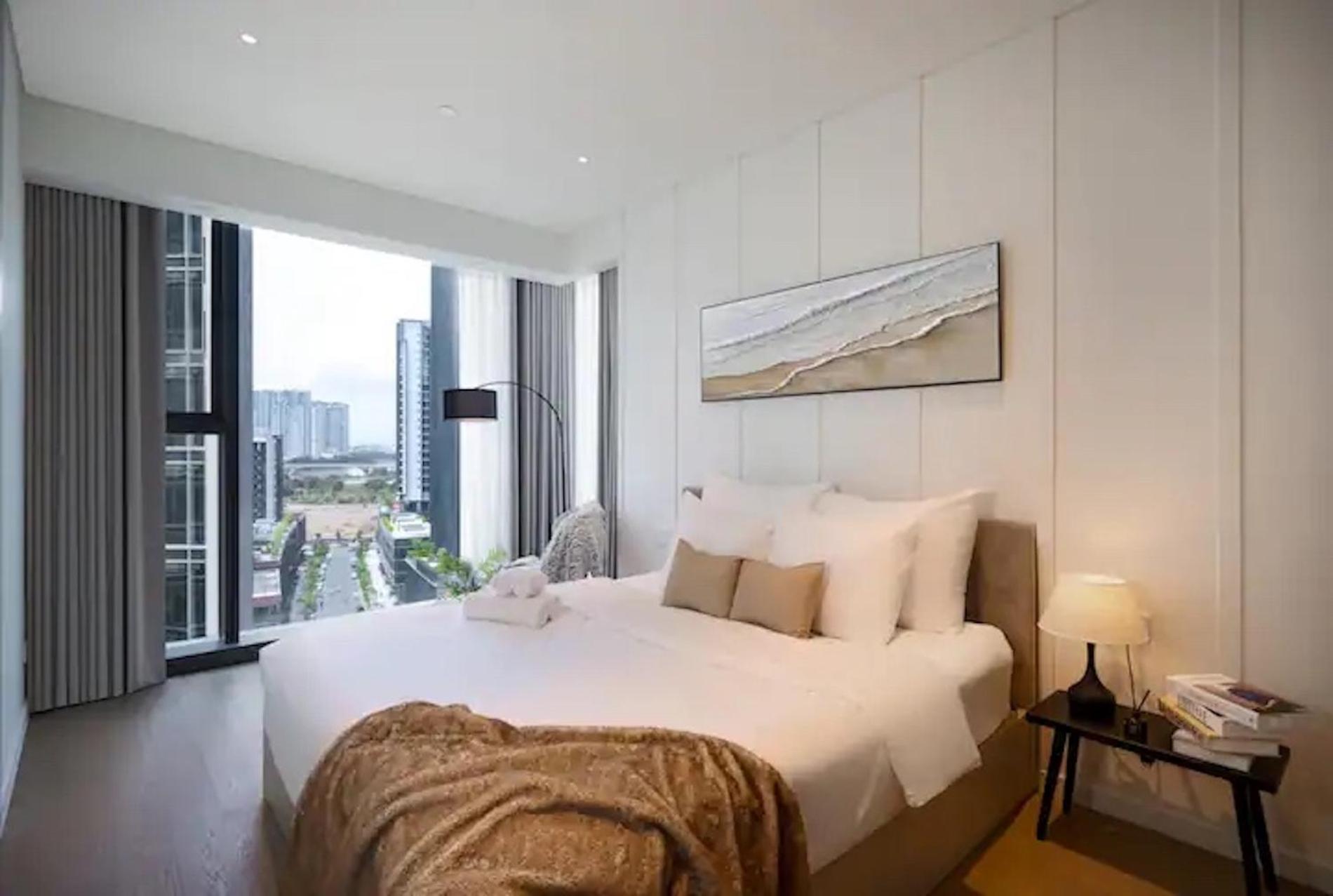 Zo Apartment Opera, Crest, Galleria -Central Saigon -Free Pool-Gym-Sauna Room-Yoga Room TP. Hồ Chí Minh Ngoại thất bức ảnh