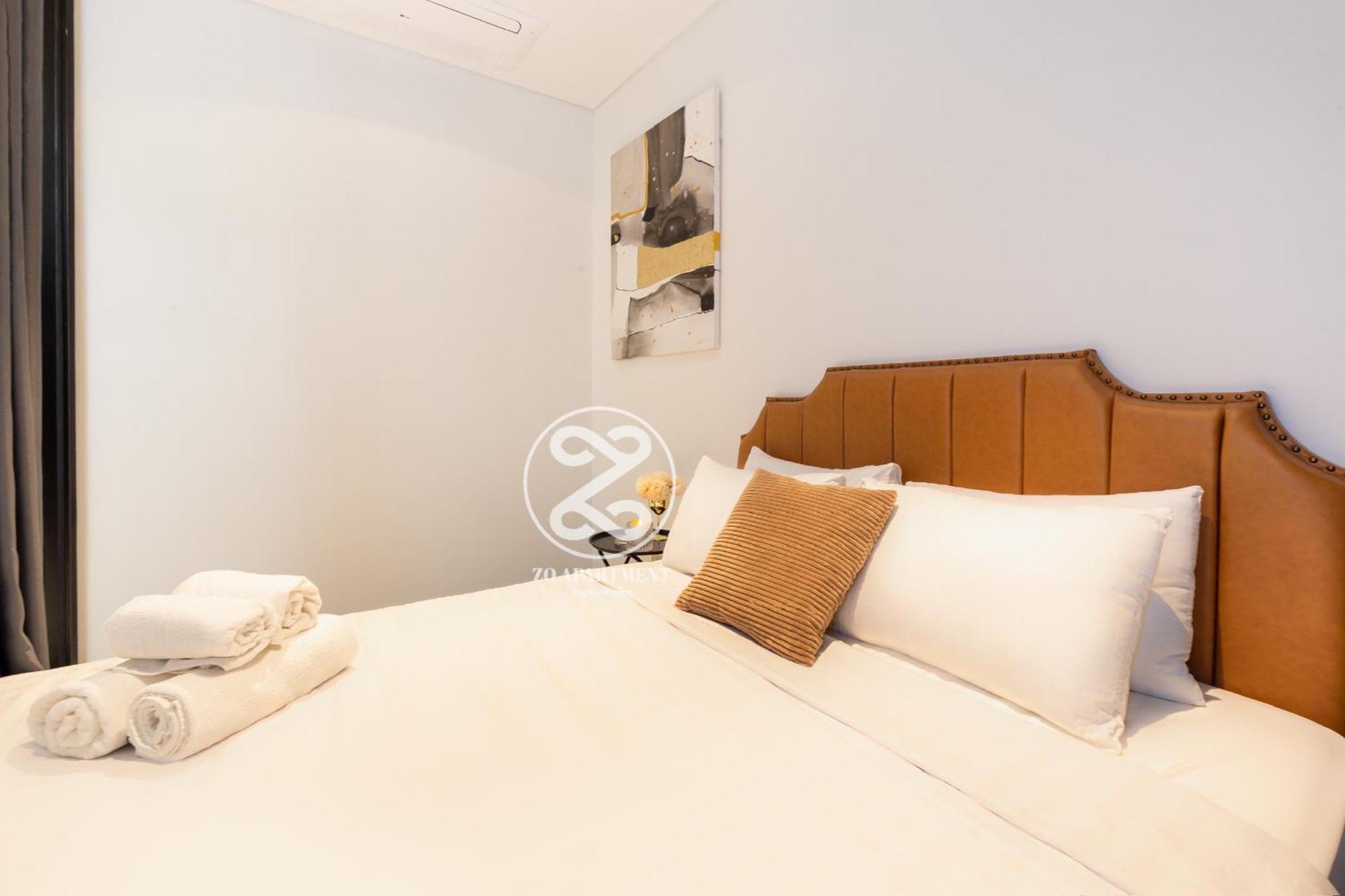 Zo Apartment Opera, Crest, Galleria -Central Saigon -Free Pool-Gym-Sauna Room-Yoga Room TP. Hồ Chí Minh Ngoại thất bức ảnh